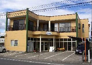 ビークールズ店舗の外観